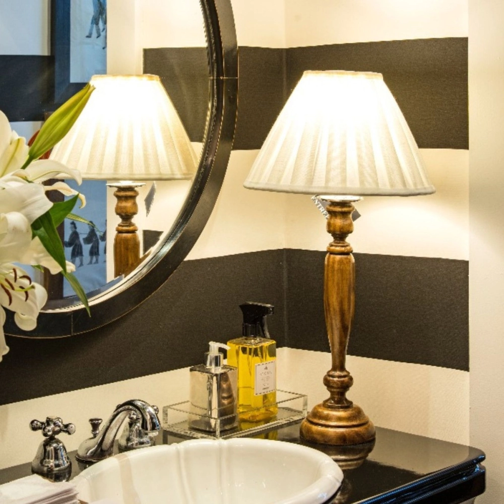 Abajur com Prata Alto